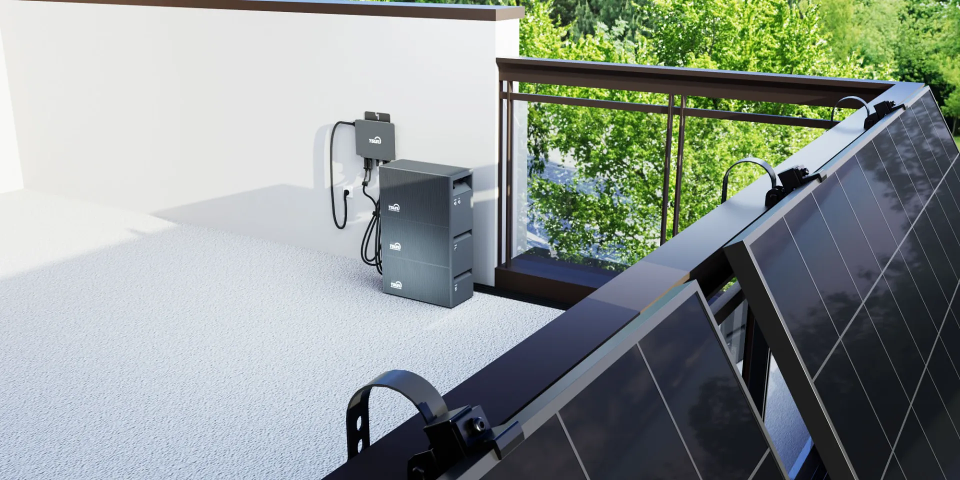 SolarCan Speicher mit Erweiterungen neben PV-Modulen auf einem Balkon